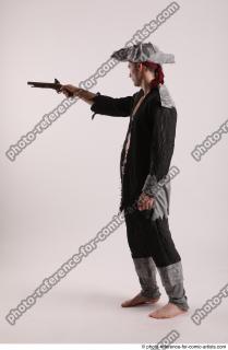 04 2019 01 JACK PIRATE STANDING POSE WITH GUN